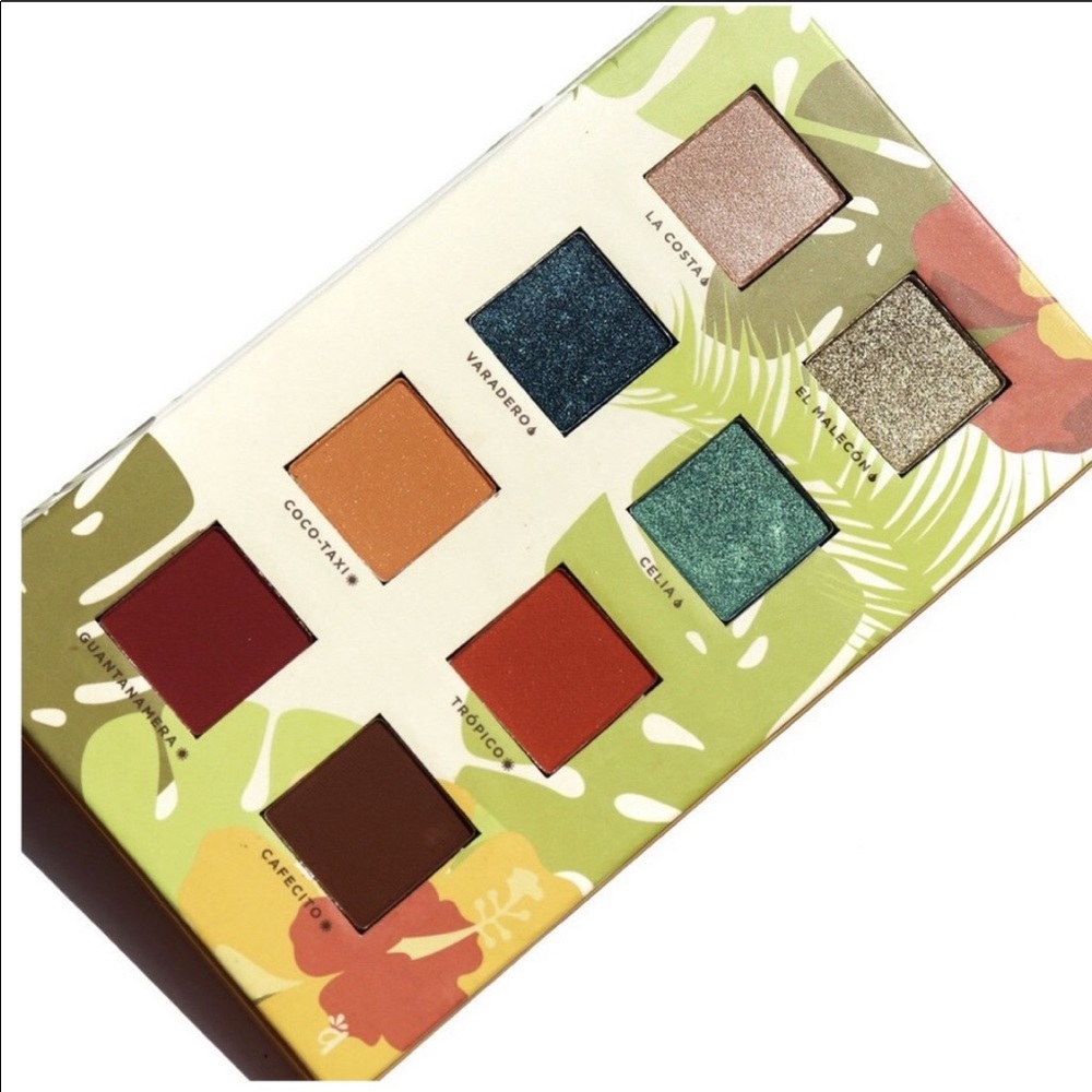 Alamar cosmetics v1 eyeshadow palette